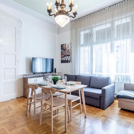 Huge Apartment In The City Center Βουδαπέστη Εξωτερικό φωτογραφία